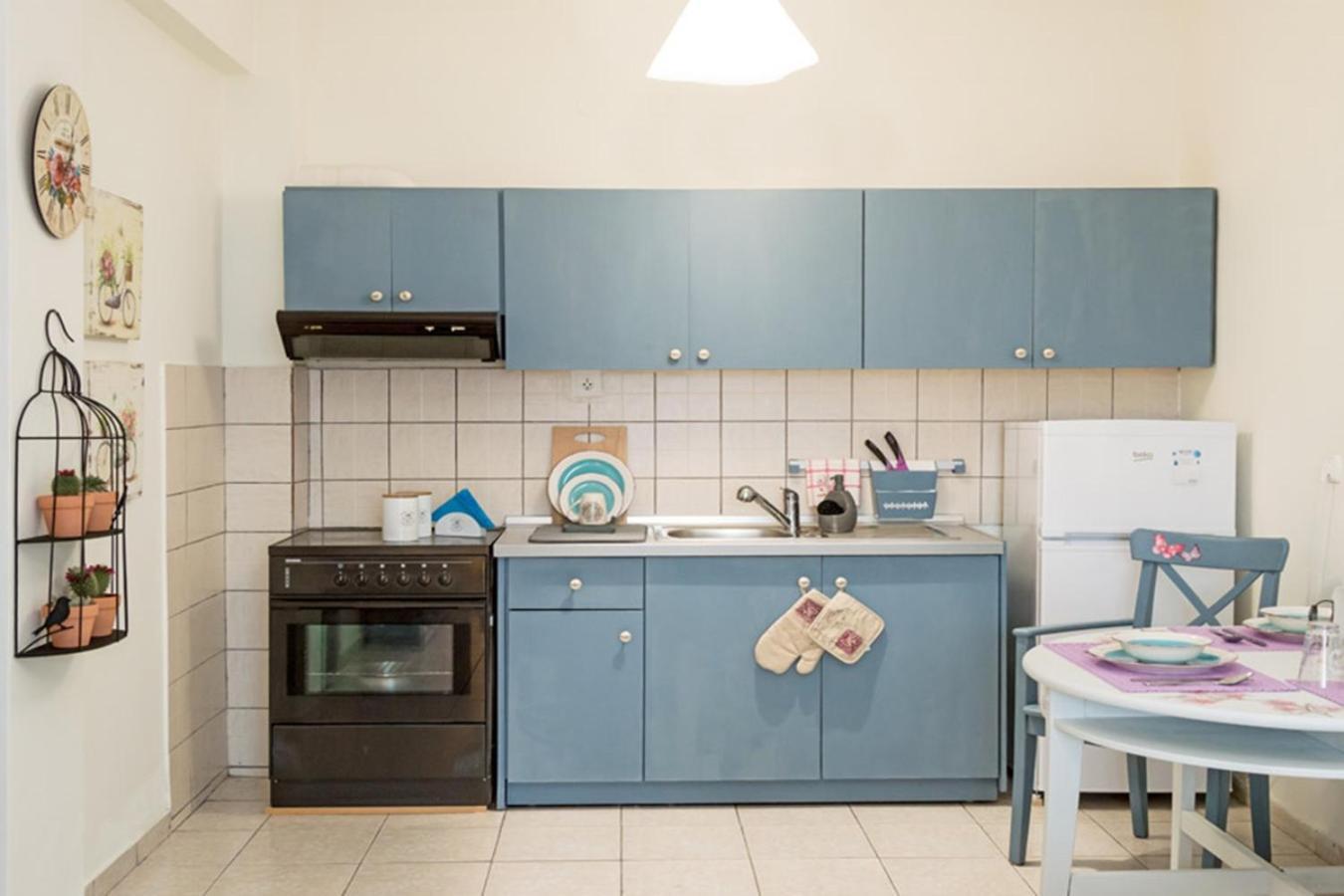 Opalio Seaview Apartment PalaiónTsiflíkion 外观 照片